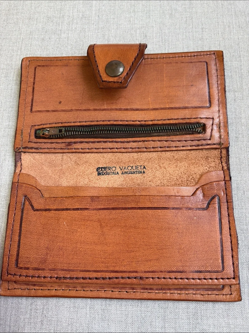 Búfalo’s Genuine Leather Wallet – Handmade in Argentina
